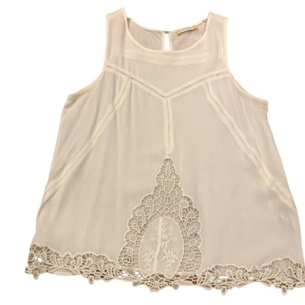 Altar’d State Cream Lace Eyelet Crop Top S
